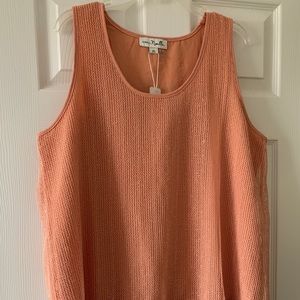 Simply Noelle XXL Peach colored sleeveless blouse
